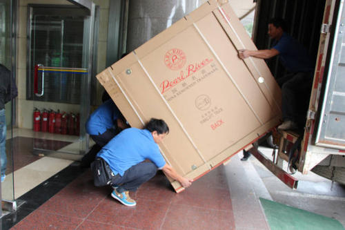 澄海钢琴贵重工艺品无忧运